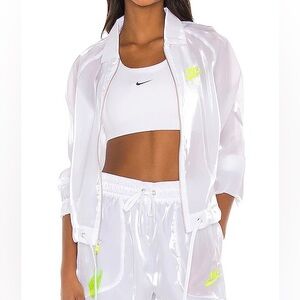 Nike Air Sheen Jacket in White size XS